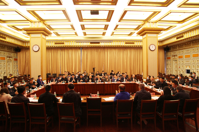 1618580247118147.jpg 16-鼓掌.jpg